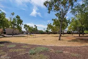 2838 E Le Marche Ave, Phoenix, AZ 85032 - Photo 36