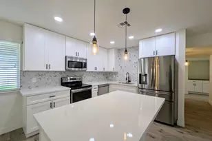 121 N Flint Cir, Mesa, AZ 85201 - Photo 14
