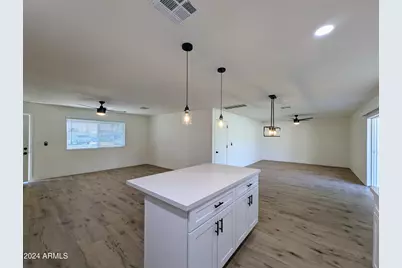 121 N Flint Circle, Mesa, AZ 85201 - Photo 16