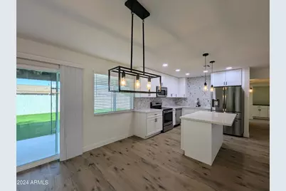 121 N Flint Circle, Mesa, AZ 85201 - Photo 18