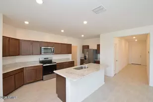 606 E Elm Ln, Avondale, AZ 85323 - Photo 4