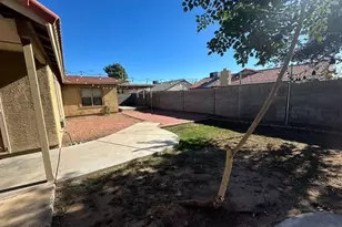 6319 W Onyx Ave, Glendale, AZ 85302 - Photo 12