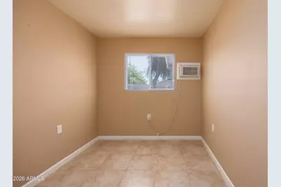 2501 W Belmont Avenue #4, Phoenix, AZ 85051 - Photo 12