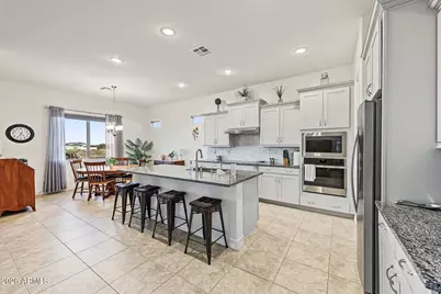 19232 W Echo Lane, Waddell, AZ 85355 - Photo 16