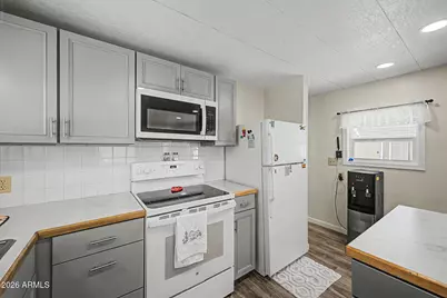 10712 E Apache Trail Trail #A15, Apache Junction, AZ 85120 - Photo 14