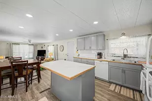 10712 E Apache Trail Trail, Apache Junction, AZ 85120 - Photo 12