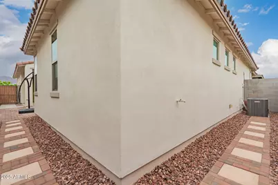 5365 N 205th Drive, Buckeye, AZ 85396 - Photo 38