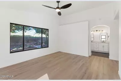 222 E Vaughn Avenue, Gilbert, AZ 85234 - Photo 14