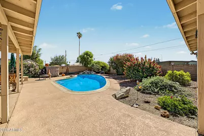 581 W Park Avenue, Chandler, AZ 85225 - Photo 26