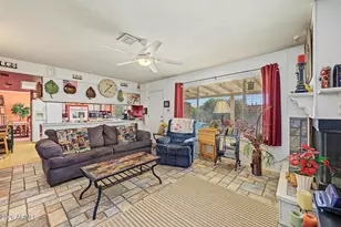 581 W Park Ave, Chandler, AZ 85225 - Photo 12