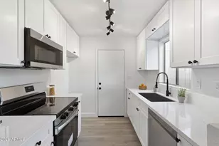 4322 E Carson Rd, Phoenix, AZ 85042 - Photo 12