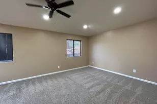 5943 W Drake Ct, Chandler, AZ 85226 - Photo 28