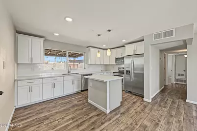 7814 E Loma Land Drive, Scottsdale, AZ 85257 - Photo 8