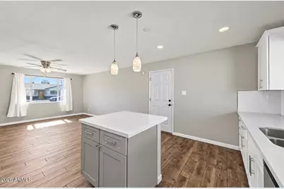 7814 E Loma Land Drive, Scottsdale, AZ 85257 - Photo 10