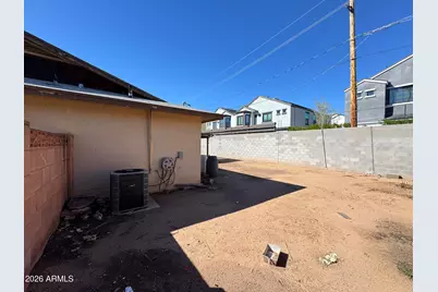 2640 E Virginia Avenue, Phoenix, AZ 85008 - Photo 8
