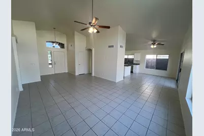 10846 W Loma Lane, Peoria, AZ 85345 - Photo 6