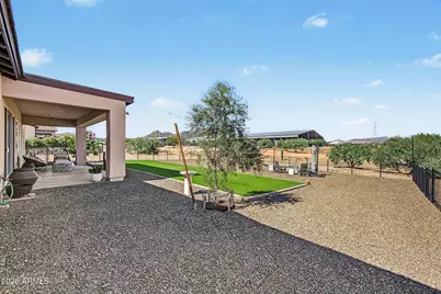 13736 E Rancho Laredo Drive, Scottsdale, AZ 85262 - Photo 28