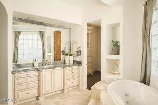 9215 N Invergordon Rd, Paradise Valley, AZ 85253 - Photo 14