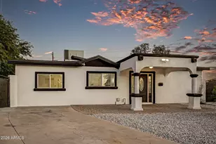 7715 W Crittenden Ln, Phoenix, AZ 85033 - Photo 6