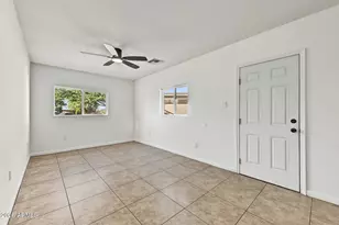 7715 W Crittenden Ln, Phoenix, AZ 85033 - Photo 20