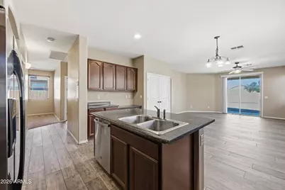 7915 S 73rd Drive, Laveen, AZ 85339 - Photo 10