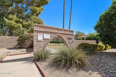 13251 N Cedar Drive, Sun City, AZ 85351 - Photo 16