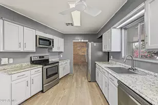 25424 S Montana Ave, Sun Lakes, AZ 85248 - Photo 12