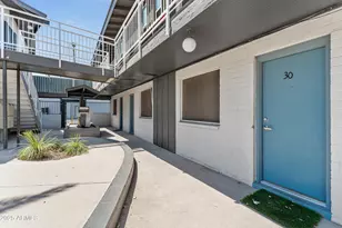 3025 N 32nd St, Phoenix, AZ 85018 - Photo 1