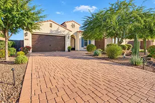 7511 S Parkcrest St, Gilbert, AZ 85298 - Photo 2