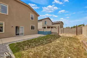 21610 W Ashleigh Marie St, Buckeye, AZ 85326 - Photo 12