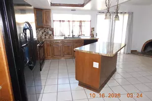 5228 W Vogel Ave, Glendale, AZ 85302 - Photo 8