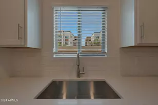 28134 N 28th Ln, Phoenix, AZ 85085 - Photo 10