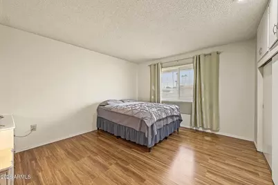 10404 W Kingswood Circle, Sun City, AZ 85351 - Photo 20