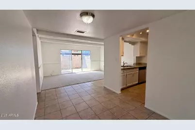 5701 N 44th Avenue, Glendale, AZ 85301 - Photo 4