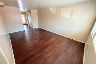 17402 N 19th Ave, Phoenix, AZ 85023 - Photo 2