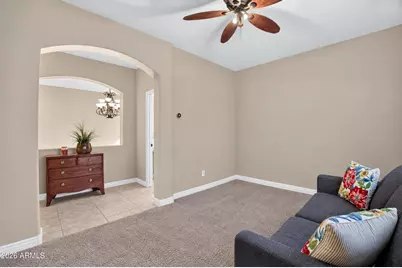 23229 N 40th Way, Phoenix, AZ 85050 - Photo 8