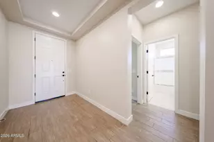 5121 N 81st Ave, Glendale, AZ 85303 - Photo 26