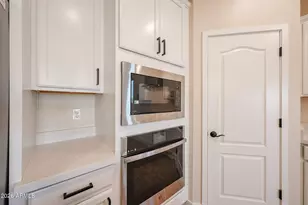5121 N 81st Ave, Glendale, AZ 85303 - Photo 14