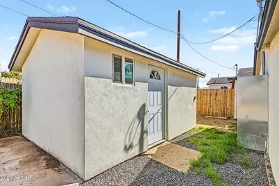 1332 E Campbell Avenue, Phoenix, AZ 85014 - Photo 44