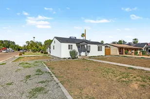 1332 E Campbell Ave, Phoenix, AZ 85014 - Photo 4