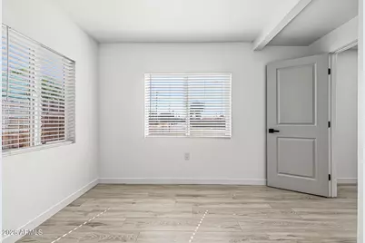 1332 E Campbell Avenue, Phoenix, AZ 85014 - Photo 16