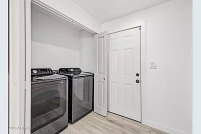 1332 E Campbell Avenue, Phoenix, AZ 85014 - Photo 26