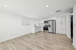 1332 E Campbell Ave, Phoenix, AZ 85014 - Photo 34