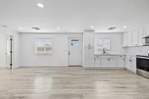1332 E Campbell Ave, Phoenix, AZ 85014 - Photo 14