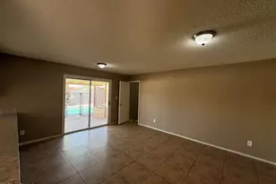 3828 W Lane Ave, Phoenix, AZ 85051 - Photo 6