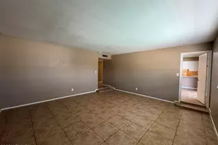 3828 W Lane Ave, Phoenix, AZ 85051 - Photo 8