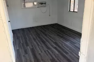 9405 S 11th Dr, Phoenix, AZ 85041 - Photo 8