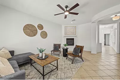 27398 N 84th Glen, Peoria, AZ 85383 - Photo 4