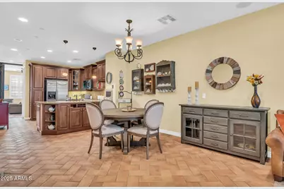 2458 E Roma Avenue, Phoenix, AZ 85016 - Photo 10