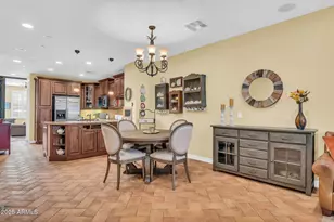 2458 E Roma Ave, Phoenix, AZ 85016 - Photo 10